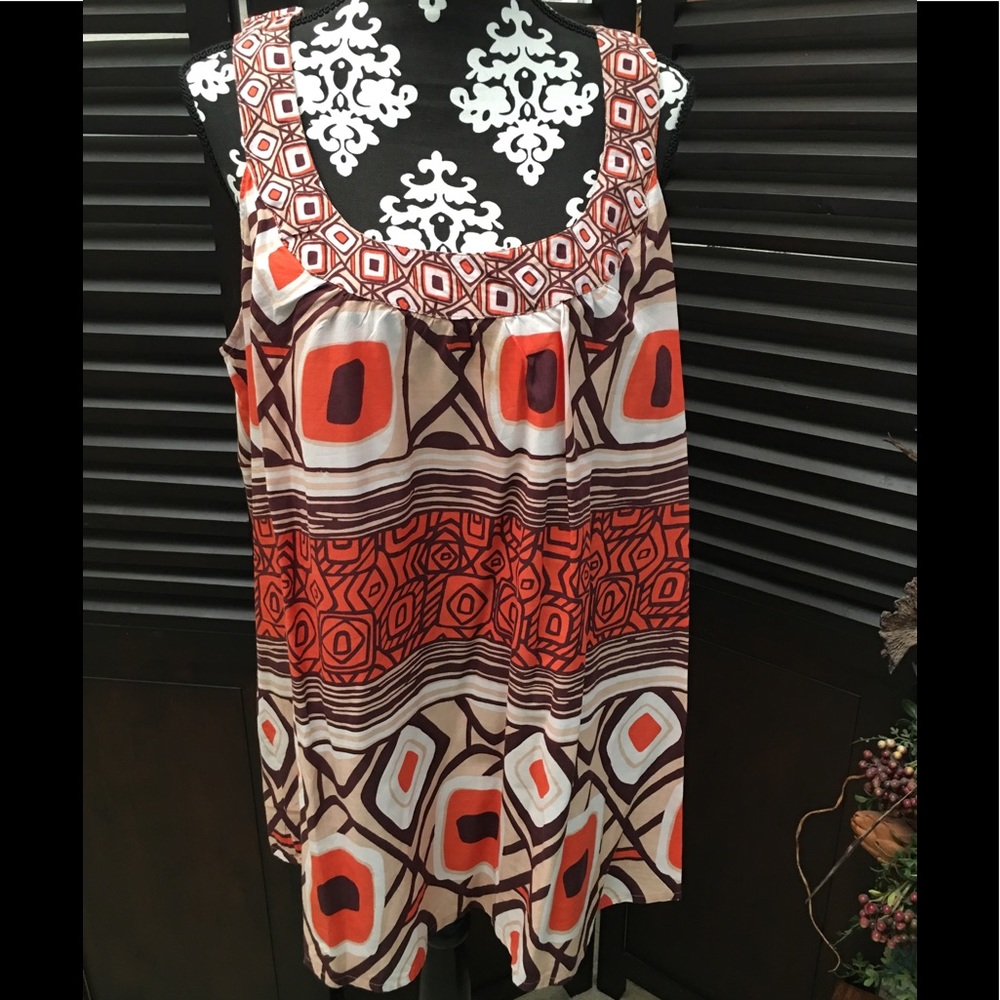 Geometric Tunic - Picture 2 of 4